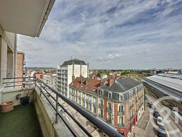 Appartement F3 à vendre - 3 pièces - 65.0 m2 - TROYES - 10 - CHAMPAGNE-ARDENNE - Century 21 Martinot Immobilier
