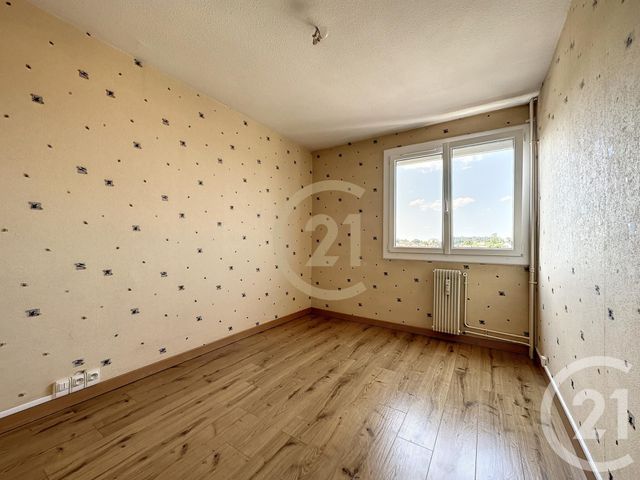 Appartement à vendre ST JULIEN LES VILLAS