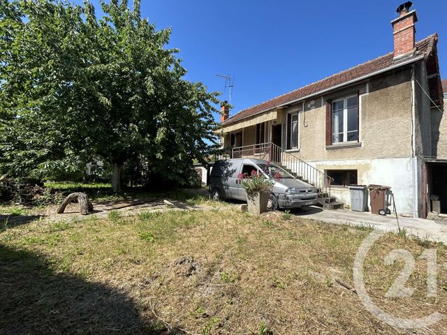 maison à vendre - 4 pièces - 70.2 m2 - ST PARRES AUX TERTRES - 10 - CHAMPAGNE-ARDENNE - Century 21 Martinot Immobilier