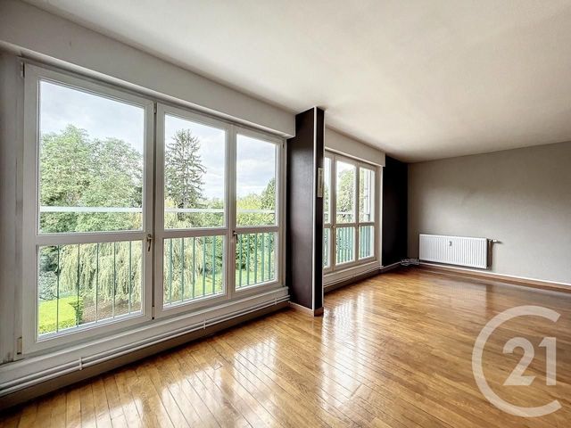 Appartement F5 à louer - 5 pièces - 101.0 m2 - PONT STE MARIE - 10 - CHAMPAGNE-ARDENNE - Century 21 Martinot Immobilier