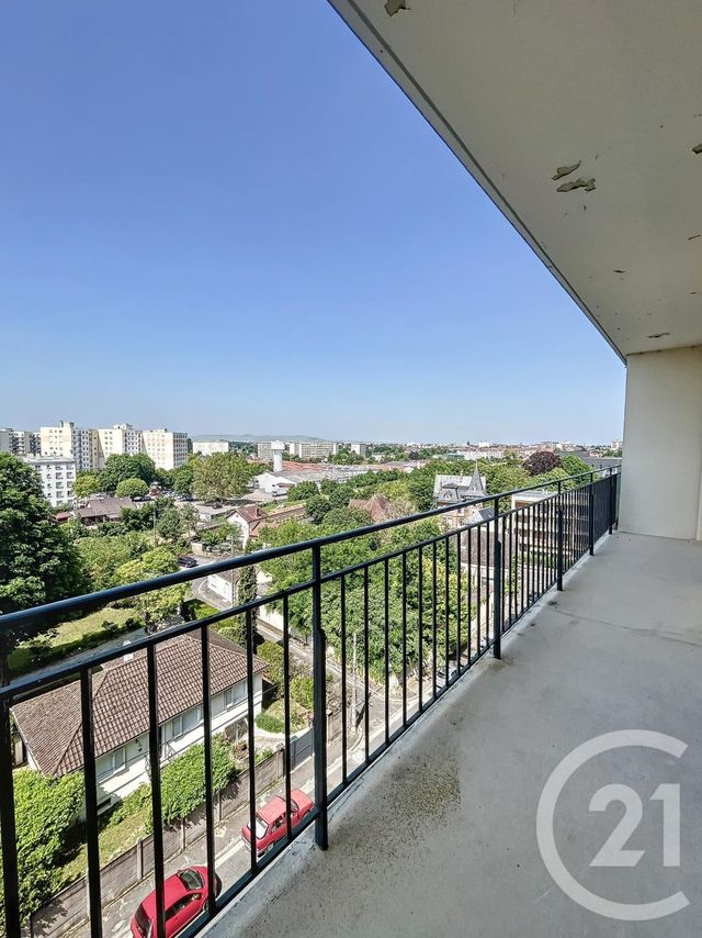 Appartement F3 à louer - 3 pièces - 81.0 m2 - TROYES - 10 - CHAMPAGNE-ARDENNE - Century 21 Martinot Immobilier