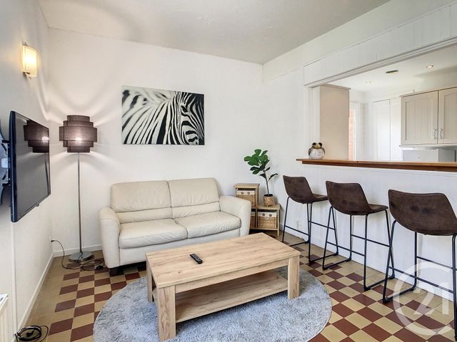 Appartement F3 à louer - 3 pièces - 48.5 m2 - TROYES - 10 - CHAMPAGNE-ARDENNE - Century 21 Martinot Immobilier