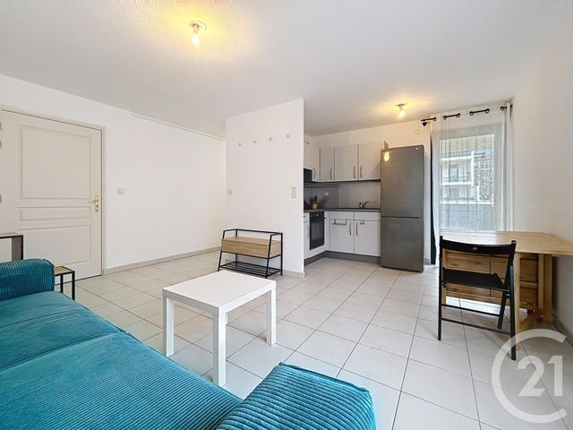 Appartement F2 à louer - 2 pièces - 45.65 m2 - TROYES - 10 - CHAMPAGNE-ARDENNE - Century 21 Martinot Immobilier