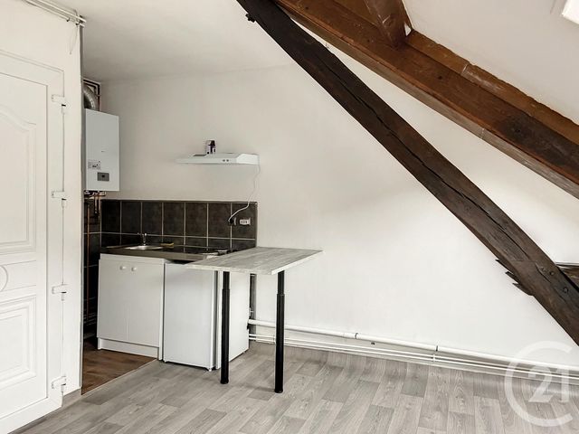 Appartement F2 à louer - 2 pièces - 27.08 m2 - TROYES - 10 - CHAMPAGNE-ARDENNE - Century 21 Martinot Immobilier
