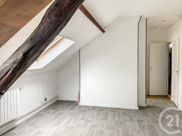 Appartement F2 à louer - 2 pièces - 27.08 m2 - TROYES - 10 - CHAMPAGNE-ARDENNE - Century 21 Martinot Immobilier