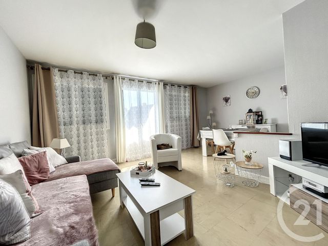 Appartement F3 à louer STE SAVINE