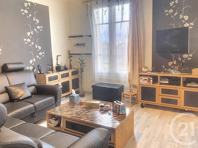 Appartement F3 à louer - 3 pièces - 66.4 m2 - TROYES - 10 - CHAMPAGNE-ARDENNE - Century 21 Martinot Immobilier