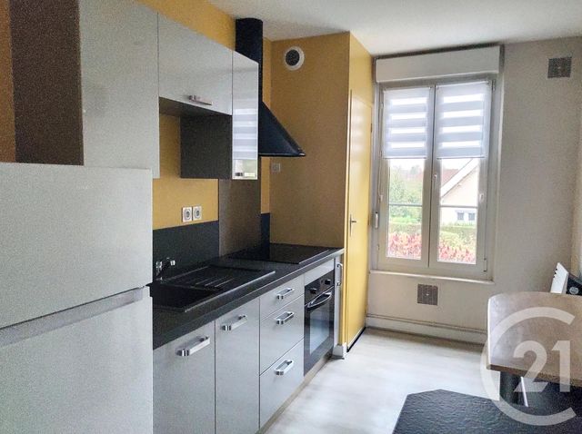 Appartement T3 à louer - 3 pièces - 49.05 m2 - ST JULIEN LES VILLAS - 10 - CHAMPAGNE-ARDENNE - Century 21 Martinot Immobilier