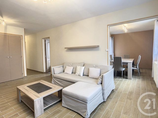 Appartement F4 à louer - 4 pièces - 81.5 m2 - TROYES - 10 - CHAMPAGNE-ARDENNE - Century 21 Martinot Immobilier