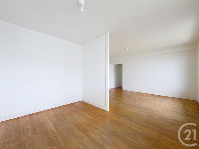 Appartement F4 à louer - 4 pièces - 66.0 m2 - TROYES - 10 - CHAMPAGNE-ARDENNE - Century 21 Martinot Immobilier