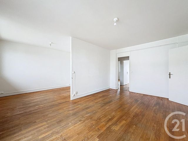 Appartement F4 à louer - 4 pièces - 66.0 m2 - TROYES - 10 - CHAMPAGNE-ARDENNE - Century 21 Martinot Immobilier