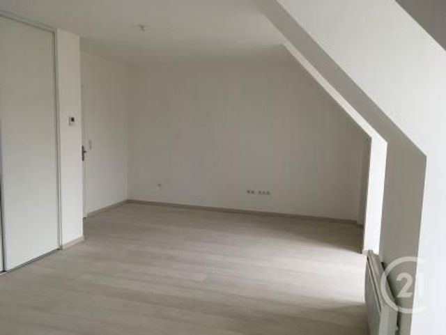 Appartement F1 à louer - 1 pièce - 32.2 m2 - TROYES - 10 - CHAMPAGNE-ARDENNE - Century 21 Martinot Immobilier