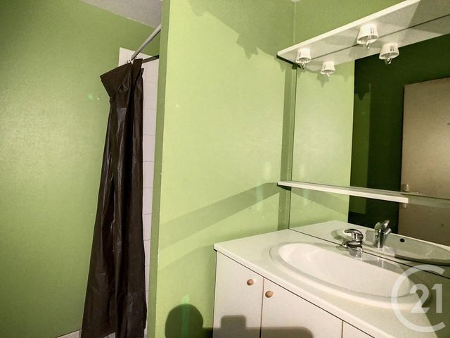 Appartement F2 à louer - 2 pièces - 39.0 m2 - TROYES - 10 - CHAMPAGNE-ARDENNE - Century 21 Martinot Immobilier