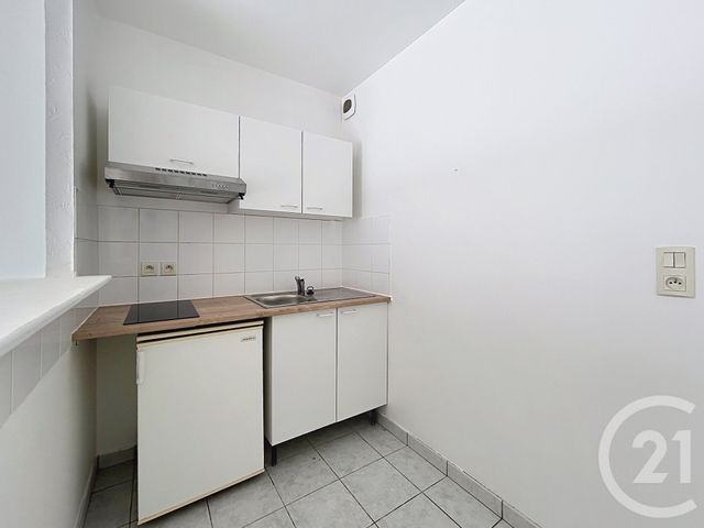 Appartement F2 à louer - 2 pièces - 39.0 m2 - TROYES - 10 - CHAMPAGNE-ARDENNE - Century 21 Martinot Immobilier