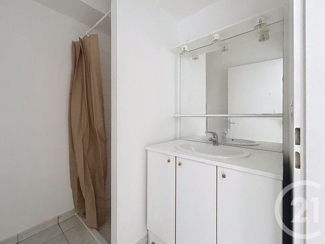 Appartement F2 à louer - 2 pièces - 39.0 m2 - TROYES - 10 - CHAMPAGNE-ARDENNE - Century 21 Martinot Immobilier