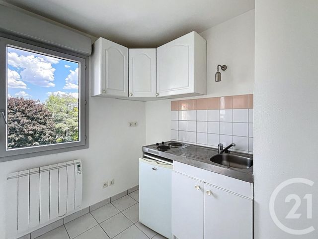 Appartement à vendre - 2 pièces - 42.4 m2 - TROYES - 10 - CHAMPAGNE-ARDENNE - Century 21 Martinot Immobilier