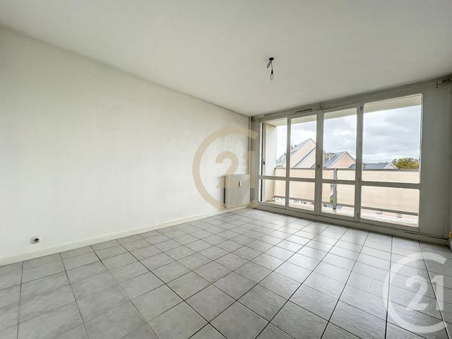 Appartement T3 à vendre - 3 pièces - 63.75 m2 - TROYES - 10 - CHAMPAGNE-ARDENNE - Century 21 Martinot Immobilier
