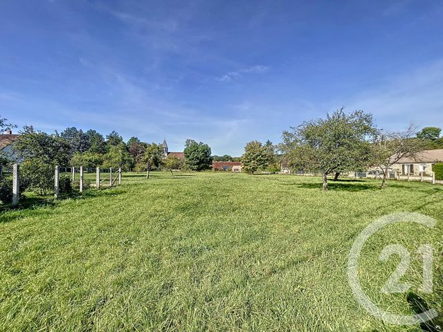 Afficher la photo en grand terrain à vendre - 1392.0 m2 - CHENNEGY - 10 - CHAMPAGNE-ARDENNE - Century 21 Martinot Immobilier