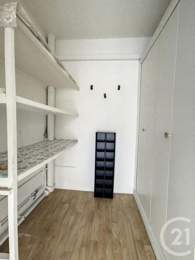 Appartement T2 à louer - 2 pièces - 66.0 m2 - TROYES - 10 - CHAMPAGNE-ARDENNE - Century 21 Martinot Immobilier