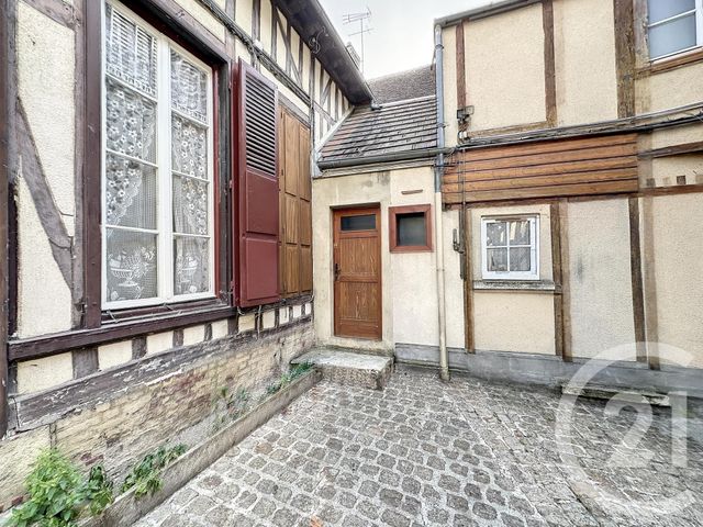 Appartement F1 à vendre - 1 pièce - 17.0 m2 - TROYES - 10 - CHAMPAGNE-ARDENNE - Century 21 Martinot Immobilier