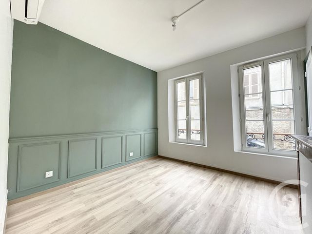 Appartement F1 à louer - 1 pièce - 25.0 m2 - TROYES - 10 - CHAMPAGNE-ARDENNE - Century 21 Martinot Immobilier