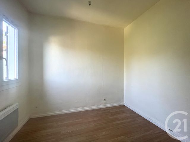 Afficher la photo en grand Appartement T2 à vendre - 2 pièces - 36.13 m2 - STE SAVINE - 10 - CHAMPAGNE-ARDENNE - Century 21 Martinot Immobilier