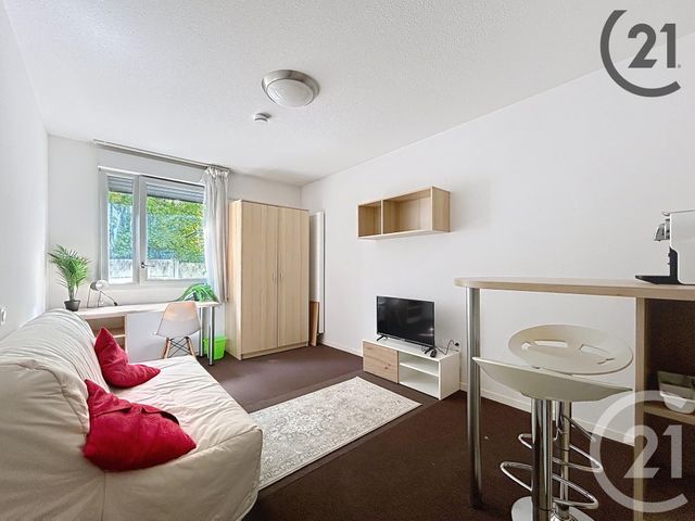 Appartement Studio à louer - 1 pièce - 21.0 m2 - TROYES - 10 - CHAMPAGNE-ARDENNE - Century 21 Martinot Immobilier