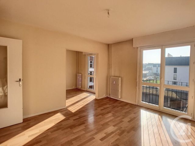 Appartement F5 à louer - 5 pièces - 78.9 m2 - TROYES - 10 - CHAMPAGNE-ARDENNE - Century 21 Martinot Immobilier