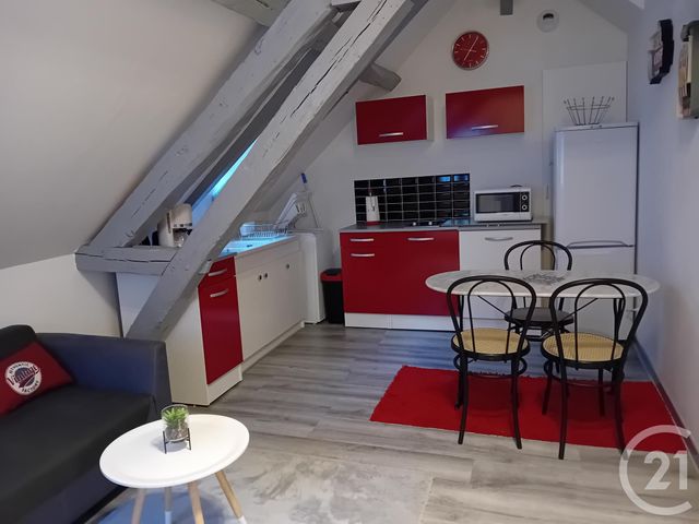 Appartement T2 à louer - 2 pièces - 32.12 m2 - TROYES - 10 - CHAMPAGNE-ARDENNE - Century 21 Martinot Immobilier