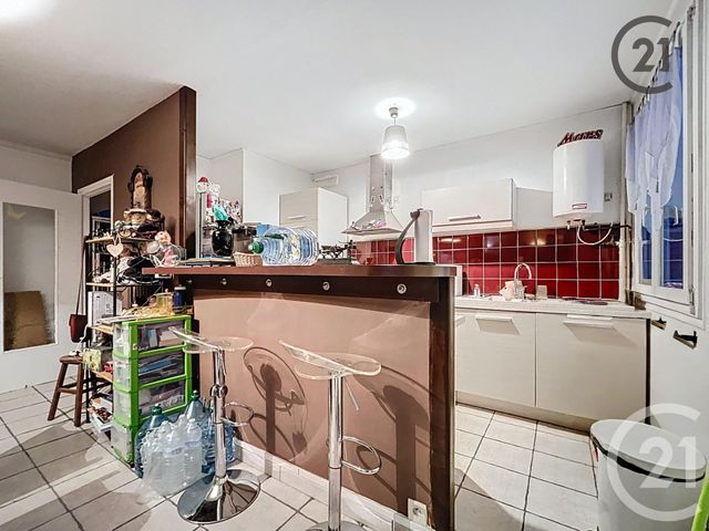 Appartement F3 à vendre - 3 pièces - 55.53 m2 - TROYES - 10 - CHAMPAGNE-ARDENNE - Century 21 Martinot Immobilier