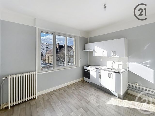 Appartement F2 à louer - 2 pièces - 54.0 m2 - TROYES - 10 - CHAMPAGNE-ARDENNE - Century 21 Martinot Immobilier