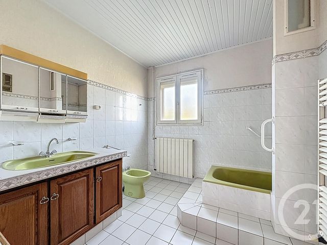 maison à vendre - 5 pièces - 128.0 m2 - GRANDVILLE - 10 - CHAMPAGNE-ARDENNE - Century 21 Martinot Immobilier