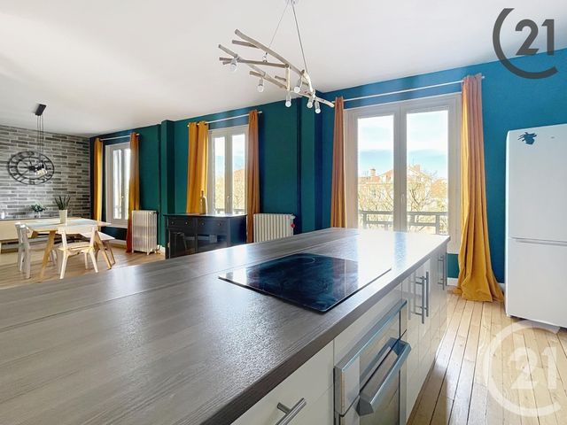 Appartement Duplex à vendre - 5 pièces - 119.68 m2 - TROYES - 10 - CHAMPAGNE-ARDENNE - Century 21 Martinot Immobilier