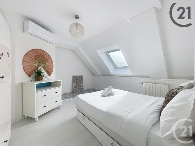 Appartement Duplex à vendre - 5 pièces - 119.68 m2 - TROYES - 10 - CHAMPAGNE-ARDENNE - Century 21 Martinot Immobilier