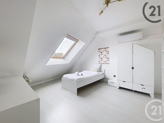 Appartement Duplex à vendre - 5 pièces - 119.68 m2 - TROYES - 10 - CHAMPAGNE-ARDENNE - Century 21 Martinot Immobilier