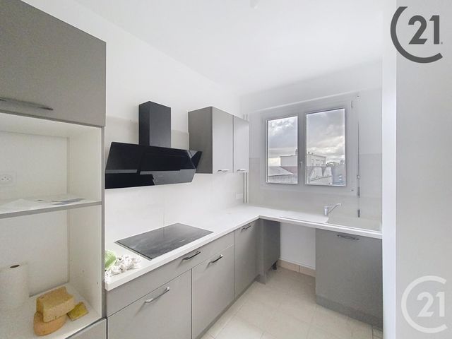 Appartement T5 à louer - 5 pièces - 126.08 m2 - TROYES - 10 - CHAMPAGNE-ARDENNE - Century 21 Martinot Immobilier