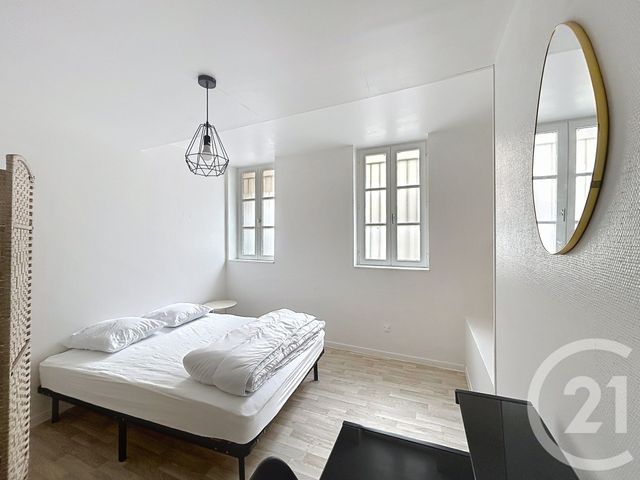 Appartement F1 à louer - 1 pièce - 34.2 m2 - TROYES - 10 - CHAMPAGNE-ARDENNE - Century 21 Martinot Immobilier
