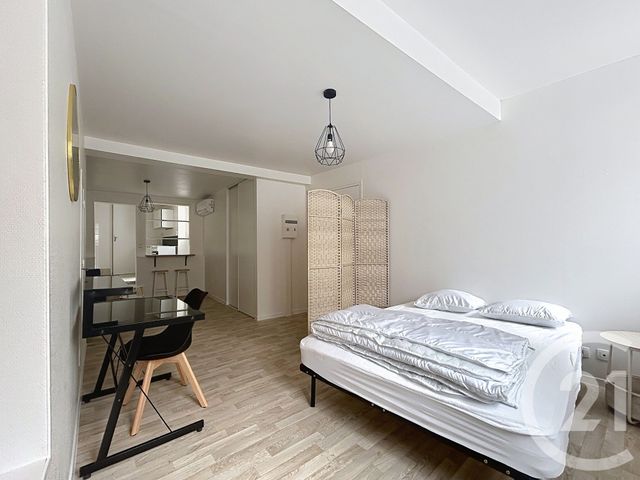 Appartement F1 à louer - 1 pièce - 34.2 m2 - TROYES - 10 - CHAMPAGNE-ARDENNE - Century 21 Martinot Immobilier