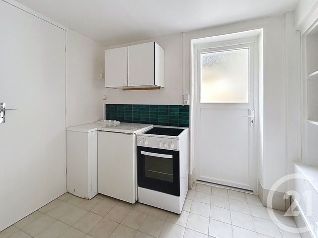 Appartement F1 à louer - 1 pièce - 34.2 m2 - TROYES - 10 - CHAMPAGNE-ARDENNE - Century 21 Martinot Immobilier