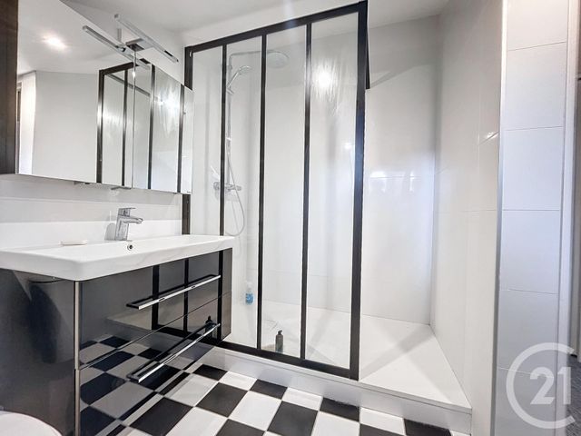 Appartement à vendre - 3 pièces - 67.19 m2 - TROYES - 10 - CHAMPAGNE-ARDENNE - Century 21 Martinot Immobilier