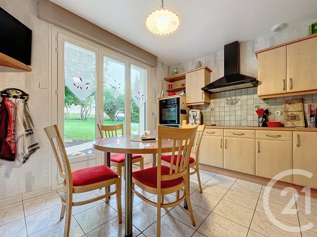 Afficher la photo en grand maison à vendre - 4 pièces - 113.0 m2 - ESTISSAC - 10 - CHAMPAGNE-ARDENNE - Century 21 Martinot Immobilier