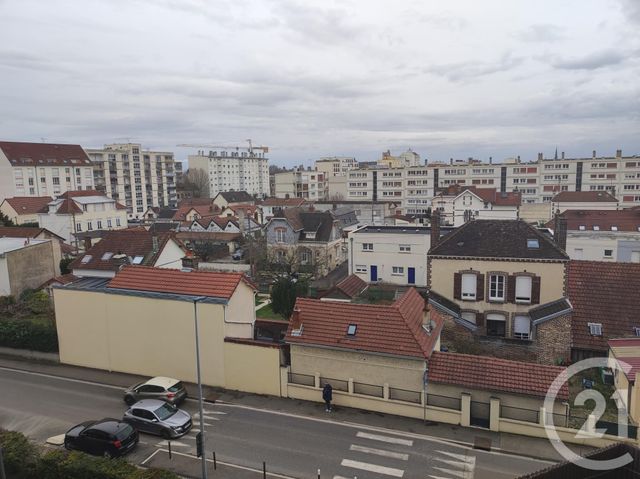 Appartement T3 à louer - 3 pièces - 51.75 m2 - TROYES - 10 - CHAMPAGNE-ARDENNE - Century 21 Martinot Immobilier