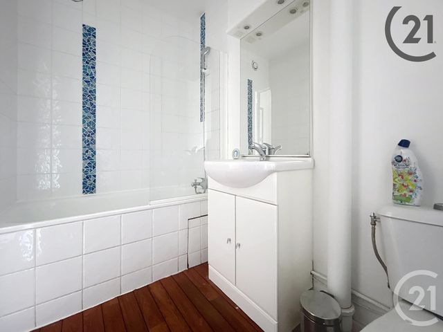 Appartement F1 à louer - 1 pièce - 28.9 m2 - TROYES - 10 - CHAMPAGNE-ARDENNE - Century 21 Martinot Immobilier