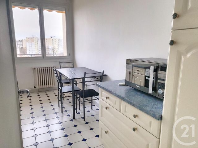 Appartement T2 à louer - 2 pièces - 56.0 m2 - TROYES - 10 - CHAMPAGNE-ARDENNE - Century 21 Martinot Immobilier