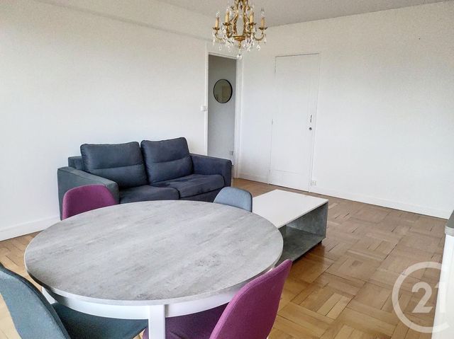 Appartement T2 à louer - 2 pièces - 56.0 m2 - TROYES - 10 - CHAMPAGNE-ARDENNE - Century 21 Martinot Immobilier