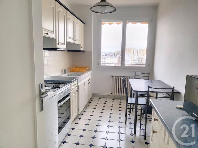 Appartement T2 à louer - 2 pièces - 56.0 m2 - TROYES - 10 - CHAMPAGNE-ARDENNE - Century 21 Martinot Immobilier