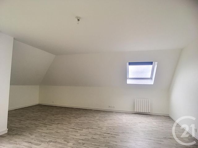 Appartement F2 à louer - 2 pièces - 58.09 m2 - ST ANDRE LES VERGERS - 10 - CHAMPAGNE-ARDENNE - Century 21 Martinot Immobilier