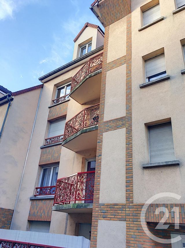 Appartement F2 à louer - 2 pièces - 49.98 m2 - TROYES - 10 - CHAMPAGNE-ARDENNE - Century 21 Martinot Immobilier