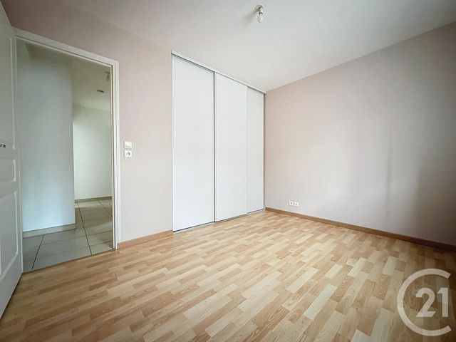 Appartement T3 à louer - 4 pièces - 71.7 m2 - TROYES - 10 - CHAMPAGNE-ARDENNE - Century 21 Martinot Immobilier