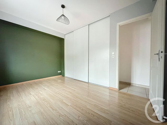 Appartement T3 à louer - 4 pièces - 71.7 m2 - TROYES - 10 - CHAMPAGNE-ARDENNE - Century 21 Martinot Immobilier
